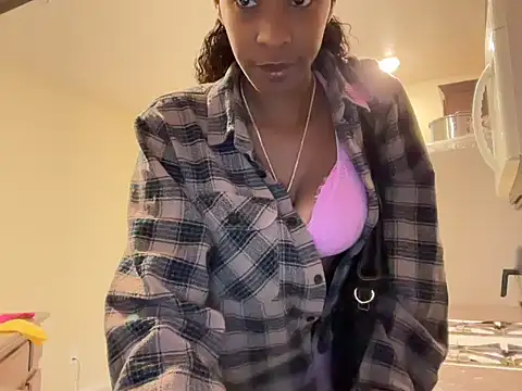 Snapshot of Cum2Charm chatting on September 27, 3:08 pm Cum2Charm online show from September 27, 3:08 pm