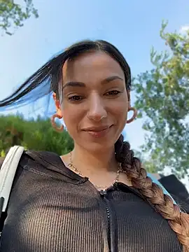  MiaQueen  online show from July 5, 4:56 pm