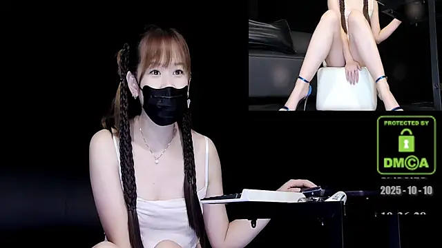 melia Z online show from October 10, 11:37 am