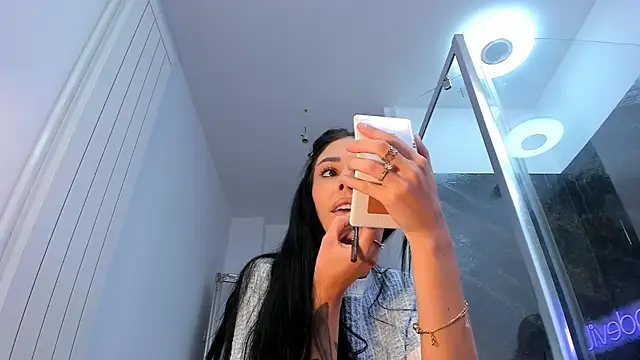 realhotfallingdevil online show from October 13, 8:50 am