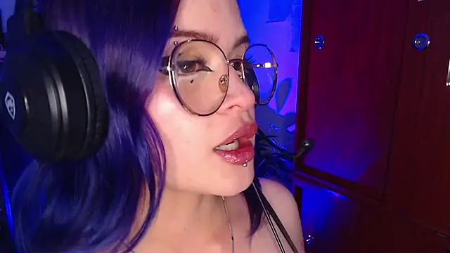 Raventh  online show from November 28, 11:41 pm