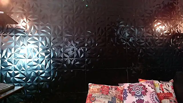 PINK  LOLA1 online show from March 20, 12:15 am