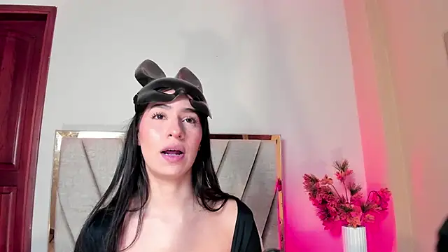 Christy Sea online show from October 27, 6:35 pm