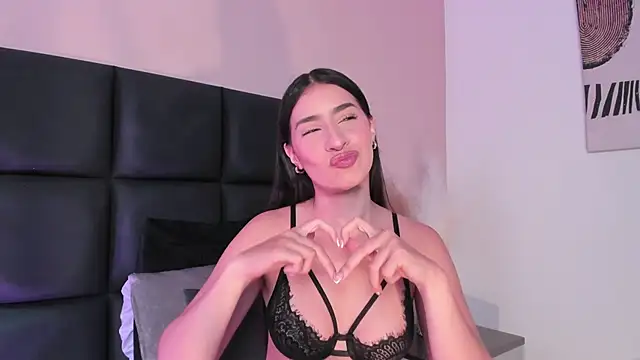 Christy Sea online show from October 18, 7:04 pm