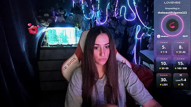 Selbi Paine online show from August 6, 6:15 pm