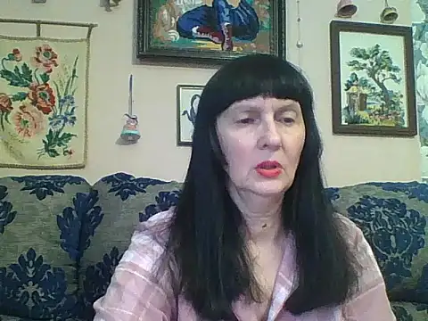 MelanyBanks online show from February 15, 7:44 am