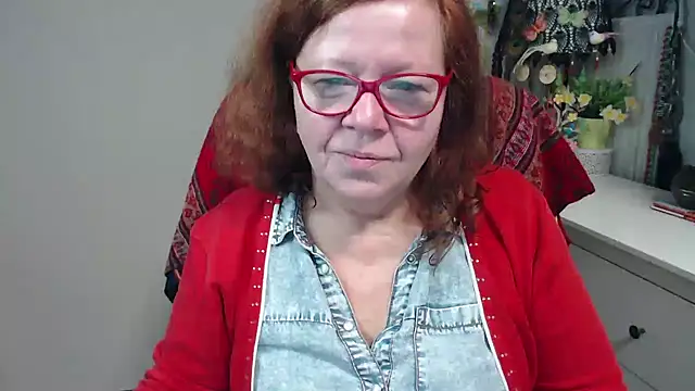 Adelewildx online show from November 20, 4:35 am