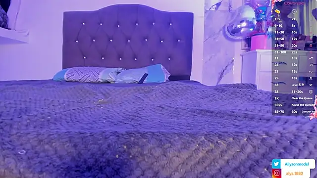 alysson 18 online show from February 4, 3:48 pm