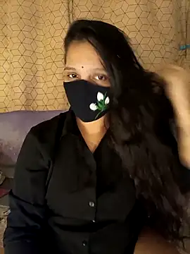 Rising Smiler online show from February 10, 6:11 pm