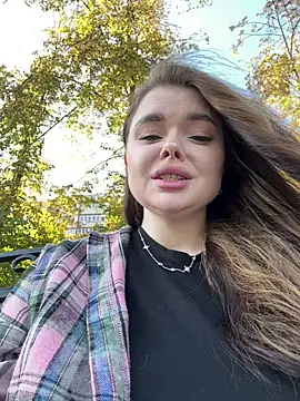 MommyDimitrescu  online show from September 19, 8:57 am