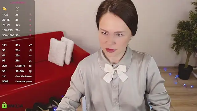 VickyGolden online show from March 4, 5:14 am