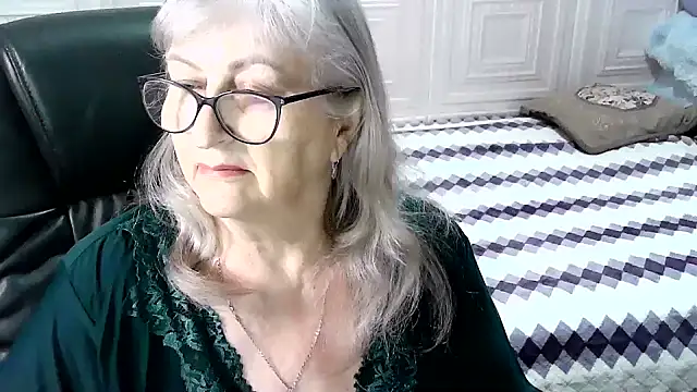 LolkaAlyss online show from November 27, 3:31 am