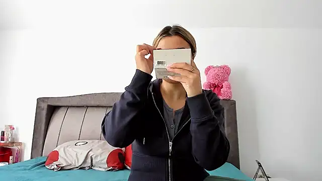 NicolePlay online show from March 13, 8:04 am