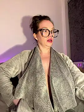 FemDom RubyKnightXXO online show from January 10, 7:07 pm