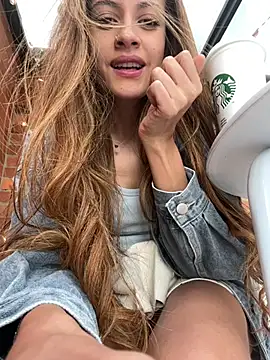 alana15 online show from April 16, 9:39 pm