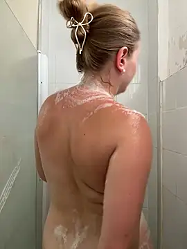 AlisaWhite online show from June 2, 3:02 pm