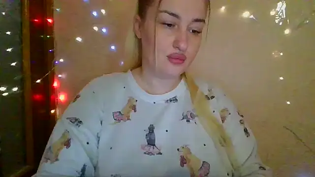 Mandy Belcher online show from December 15, 7:08 pm