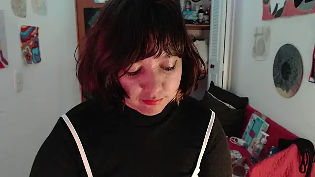 soynanabela28 online show from October 24, 3:57 am