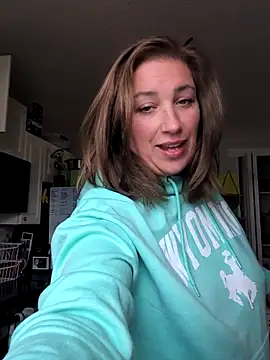 Canadian BBW online show from November 23, 8:54 pm