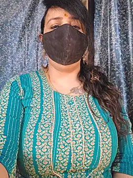 cute-tanvi online show from June 4, 12:38 am