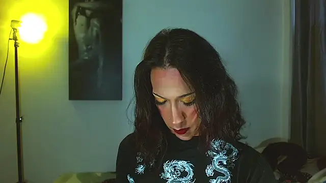 Kenisha Sweet online show from November 24, 9:50 pm