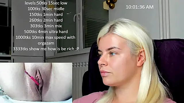 queenofthenighttt online show from November 1, 9:02 am