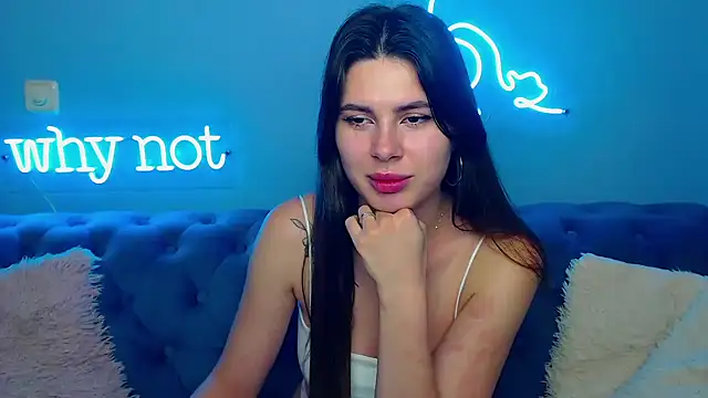 ViollinaLove online show from November 24, 10:50 am