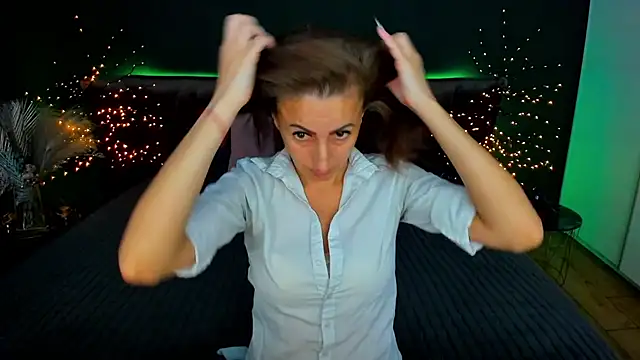 Rebecca Diamond online show from September 20, 12:03 pm