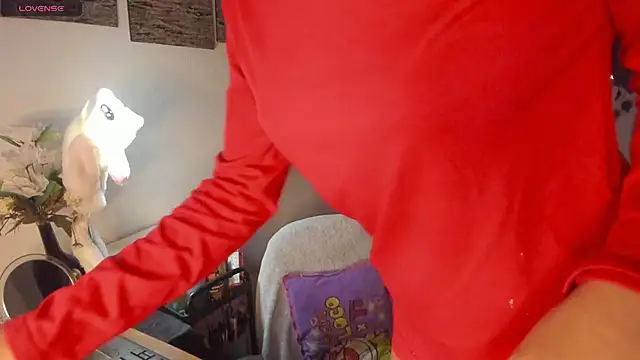 Mary Rosse1 online show from December 1, 7:38 pm