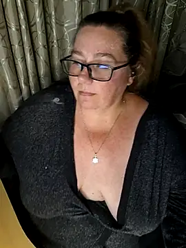 Iceprincess2bad4u online show from November 25, 6:09 pm