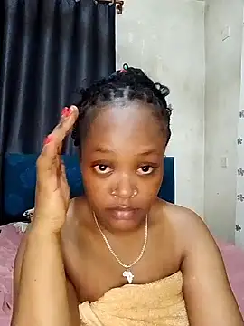 Snapshot of Spice202 chatting on October 28, 6:41 am Spice202 online show from October 28, 6:41 am