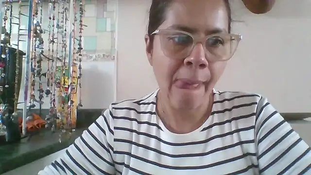 Sara Brandon online show from March 1, 2:28 pm