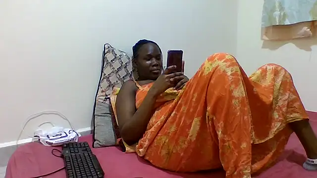 sweetelle09 online show from April 10, 5:19 pm