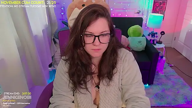 JennKenobi online show from November 17, 3:35 pm