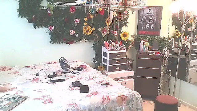 Yescuhh420 online show from March 17, 8:02 pm