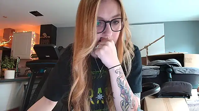 short sweetpea online show from October 17, 2:31 pm