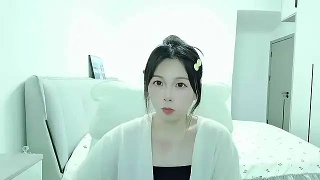 Sunset glow online show from October 26, 11:05 am