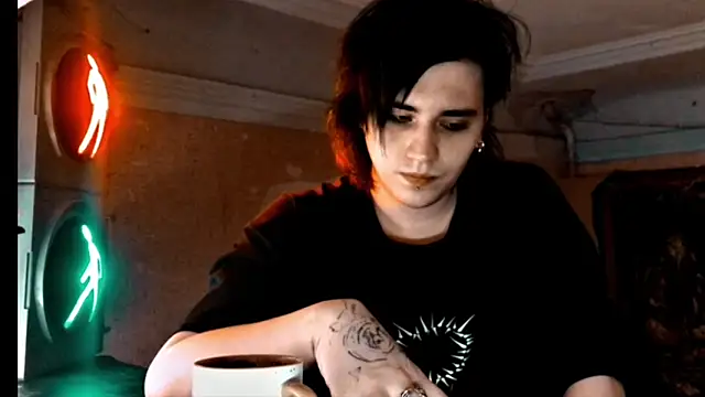 sademobeer online show from February 3, 1:27 am