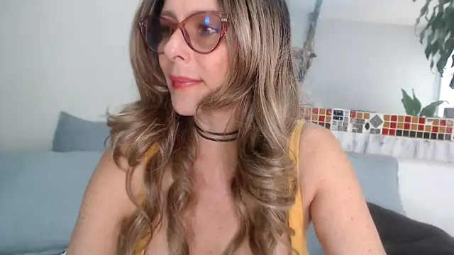 Pinkboobie online show from November 21, 3:03 pm