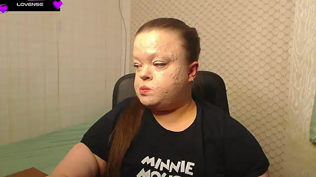 Janiffer MiMi online show from March 29, 3:22 pm