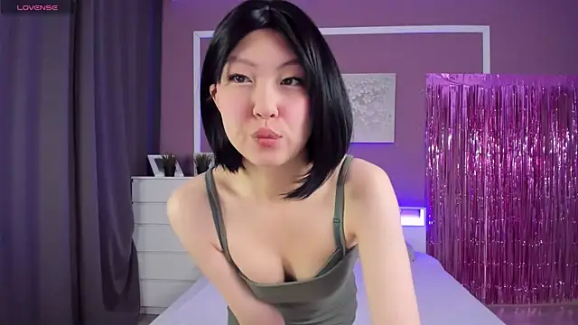 Snapshot of ValeryMur chatting on October 5, 9:14 am ValeryMur online show from October 5, 9:14 am