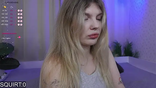  aleksa  online show from December 3, 11:45 am