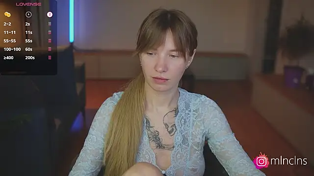 melanielwithu online show from July 17, 5:49 pm