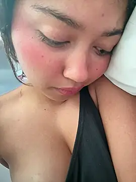 Peach Girll online show from July 28, 7:39 pm