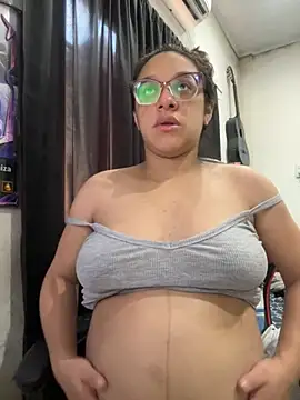 Ninnfa online show from November 13, 5:23 pm