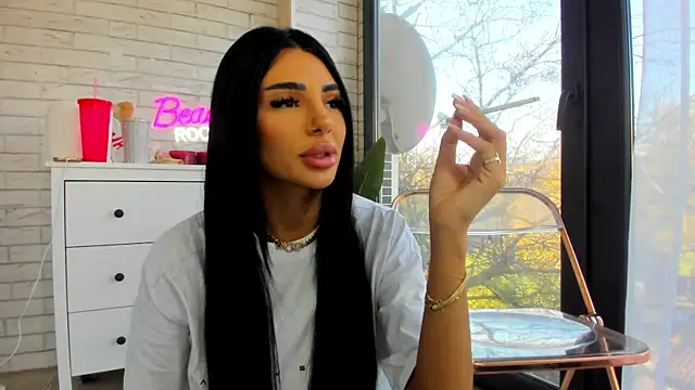 Britney Charm  online show from November 24, 7:54 am