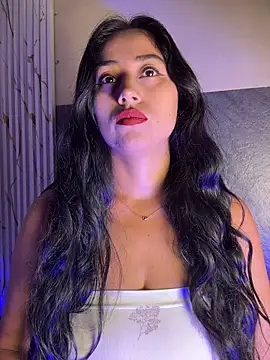 Valentinne z online show from April 3, 6:55 am