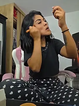 Hannah-grace online show from March 17, 8:51 am