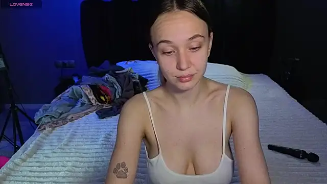 SexyCocobutt online show from April 15, 2:17 pm