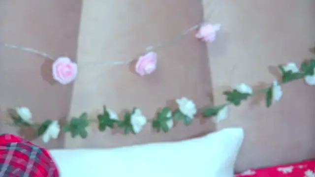 GentleRossi online show from February 24, 3:10 pm